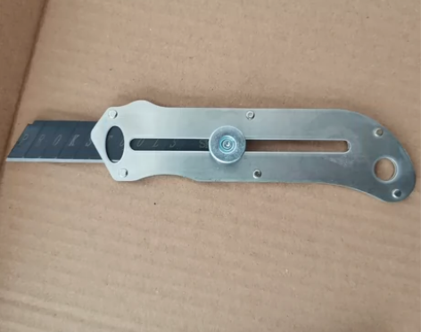 全新不锈钢美工刀,用坏不要钱。 不锈钢美工...