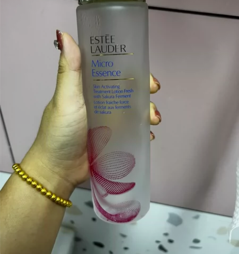 雅诗兰黛樱花水200ml控瓶，在正品旗舰店...