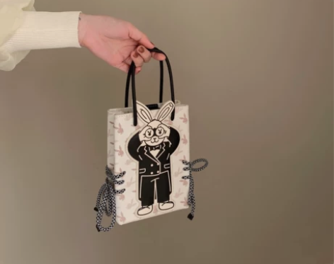 南风花花公子联名款 兔先生手提包包女202...