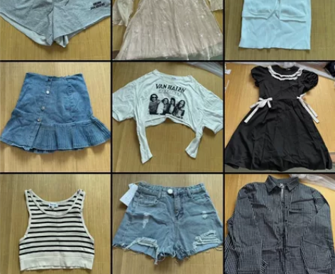 【 低价出售闲置衣服4 】，都是没怎么穿过...