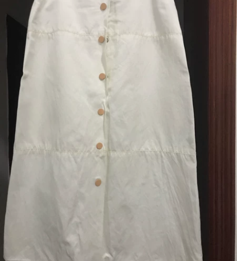 森林鸟白色一步裙 s码 很显身材 九成新 ...