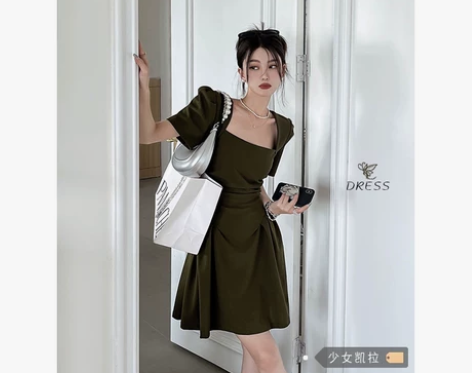 法式方领连衣裙女夏季2022新款泡泡袖收腰...