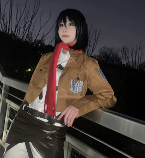 三笠cos 包含:假毛白衬衫红围巾调查兵团...