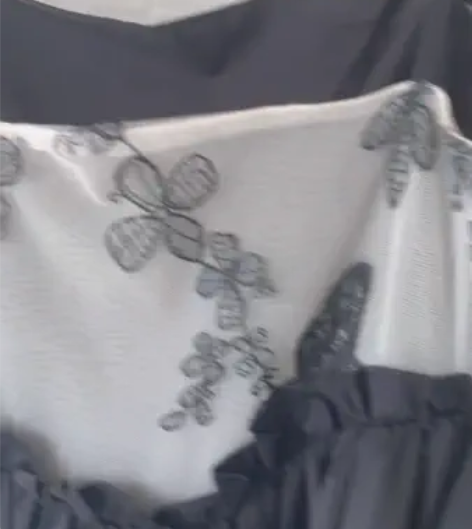 性感甜酷暗黑公主风黑色连衣长裙，S码，穿过一次拍照，5句话内...