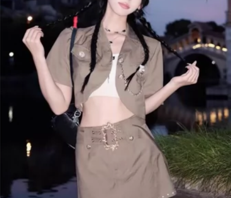 玛克茜妮商场同款复古军旅风截短外套2023...