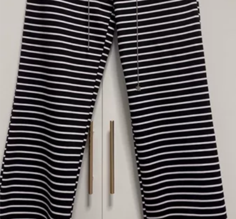 条纹休闲裤，M码，99成新 感兴趣的话点“...