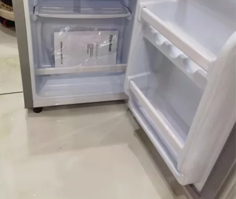 【包邮发货】给钱就卖啦！！着急出！！全新小...